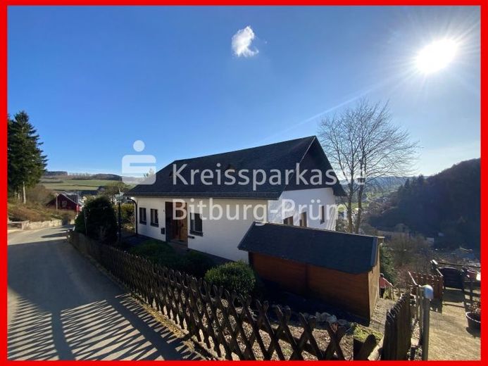 Wohnimmobilie mit traumhaftem Panoramablick ins Nimstal – फोटो 1