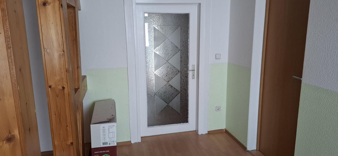 4-Raum-DG-Wohnung mit Garage in Kretzschau – Zugang zu den Kinderzimmer