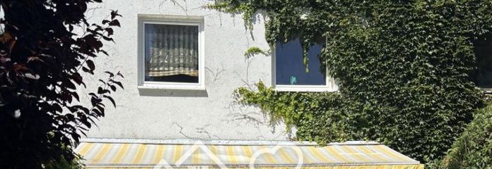 Gepflegtes Reihenmittelhaus mit Dachstudio, Südgarten und flexibler Raumaufteilung