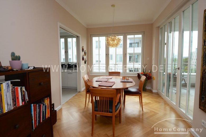 Exklusive, voll möblierte Luxuswohnung am Potsdamer Platz – 4d56b16c28f206d8d76105b989a61a2009ea6039.jpg