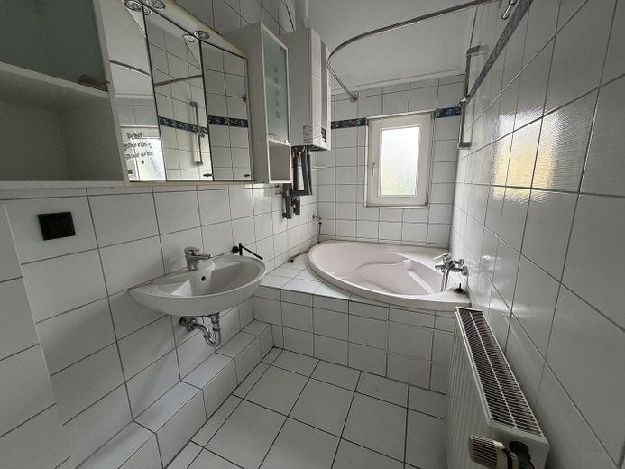 Geilenkirchen: Modernes Zuhause mit Garten – sofort beziehbar – Foto 12