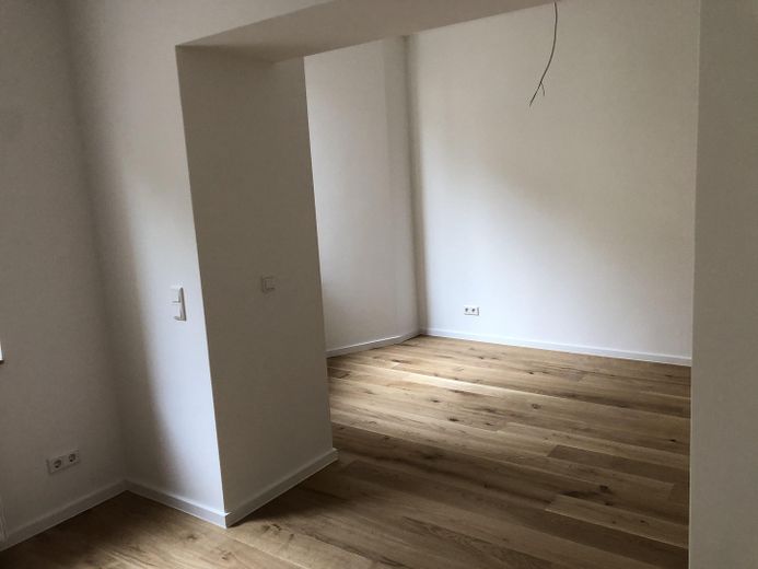 Stilvoll kernsaniertes Altbau-Loft – Foto 5