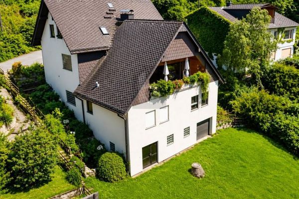 LIFESTYLE AND MULTIGENERATIONAL HOME