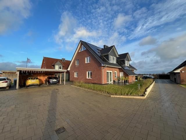 Ansicht mit Carports aktuell