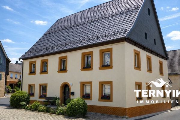 TOP-Investimento di capitale! con 330 m² di superficie abitabile, >8 €/m² realistici e potenziale di rendimento lordo da locazione del 15,8 %