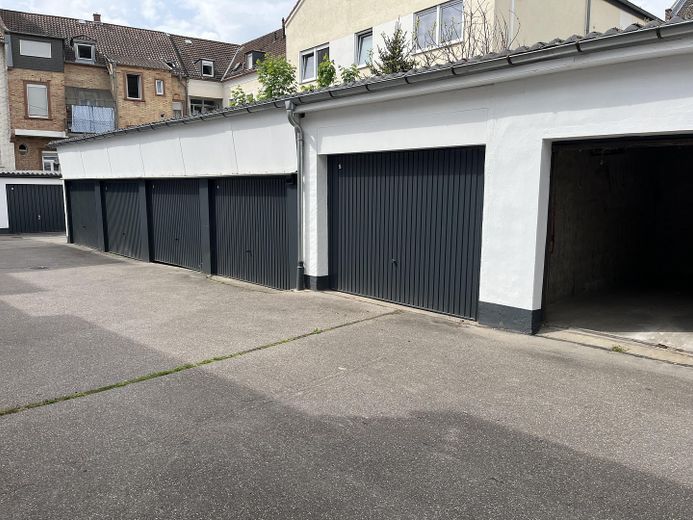 Garagenblock I