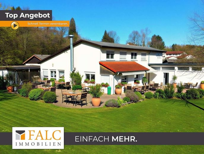 Jetzt zuschlagen! Saisonstarkes Restaurant mit Laufkundschaft! Direkt am Freibad - FALC Immobilien – Mitten im Schefflenzer Freibad