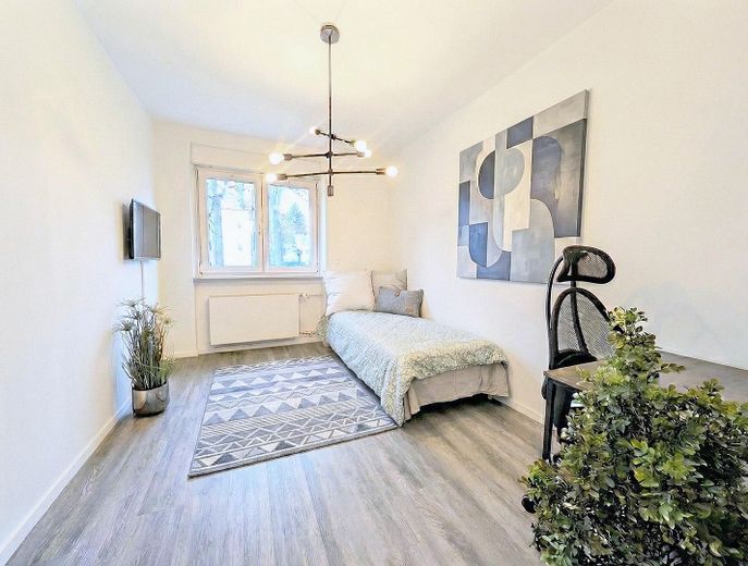 Renovierte Terassen-Wohnung in begehrter Lage Zehlendorf - sofort bezugsfrei, ohne Provision – Kinderzimmer