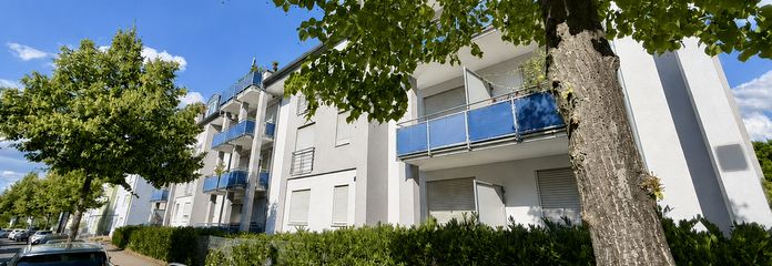 Provisionsfrei & erbpachtfrei: Helle 3-Zimmer-Wohnung mit zwei Balkonen im Frankfurter Bogen – Haus im Frankfurter Bogen