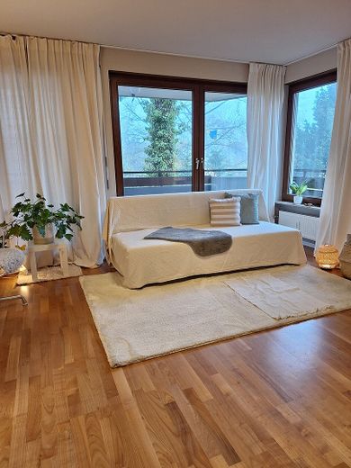 Schöne Wohnung in top Lage – Foto 1