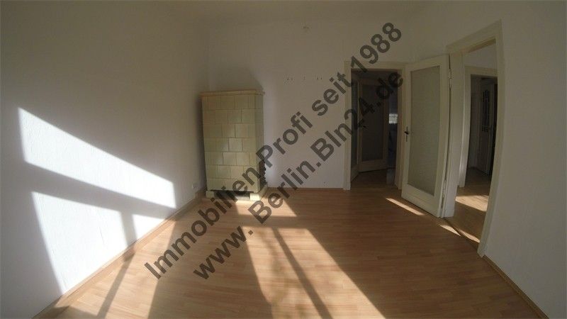 3er WG tauglich - Mietwohnung mit Wannenbad und Fenster – G0017204