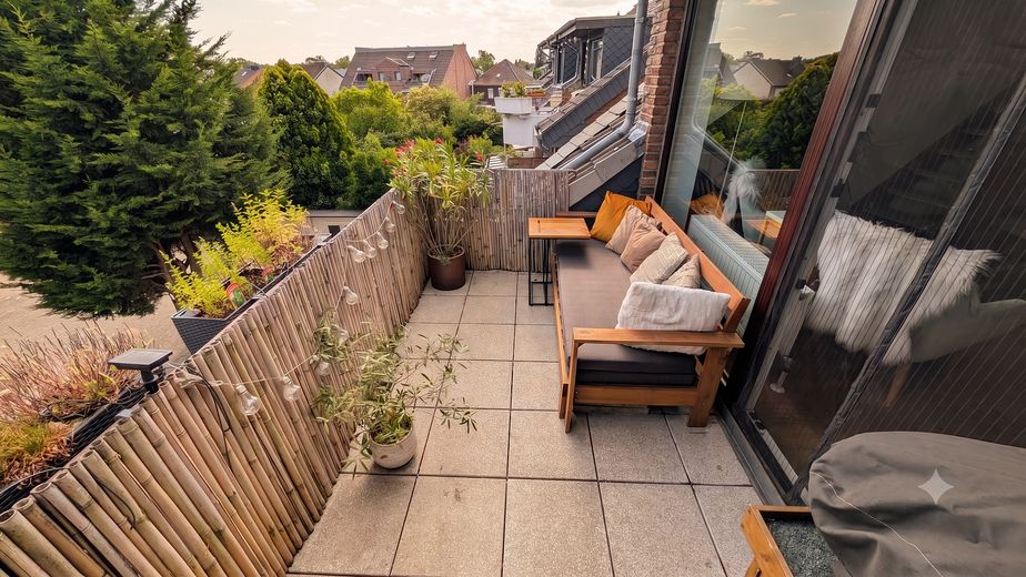 Großzügige Maisonette-Wohnung mit Süd-Balkon in Zentrumnähe – Balkon