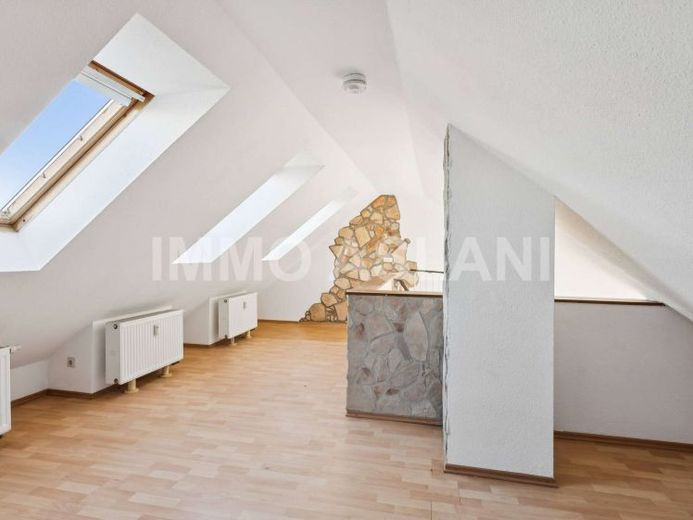 Bezugsfreie 2-Zimmer-Maisonette in Leipzig-Anger-Crottendorf – Foto 1