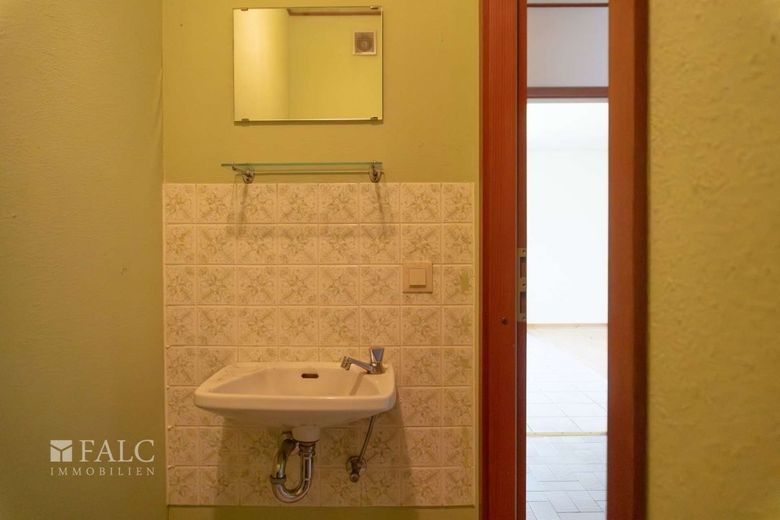Einfamilienhaus in gehobener Lage auf 1008 m² – Gäste-WC