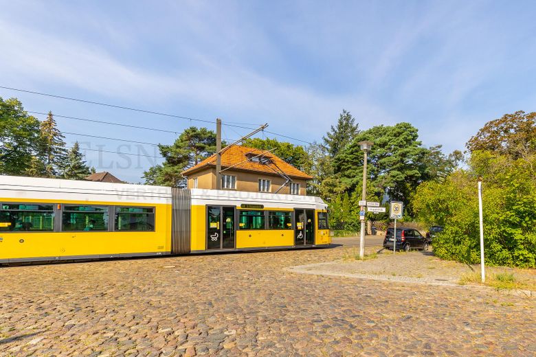 Grundstück für ein kleines MFH, Gewerbe, Villa. Provisionsfrei nur 200 Meter zum Wasser. – Foto 4