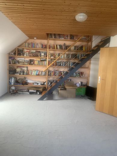 Treppe zum Dachzimmer