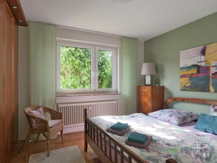 (EF1408_M) Kassel-Stadt: Philippinenhof/Warteberg, großzügige möblierte 2-Zimmer-Wohnung mit Garten – Foto 1