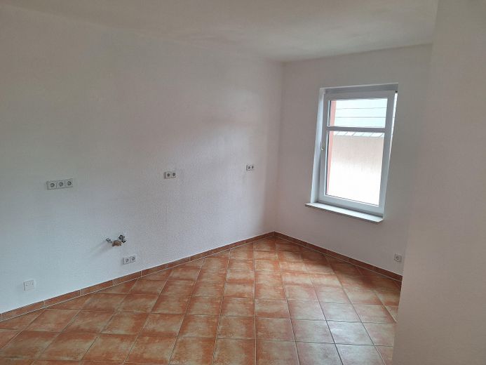 Bright 3-room apartment with large daylight bathroom and dressing room in Zwickau-Crossen – Küche