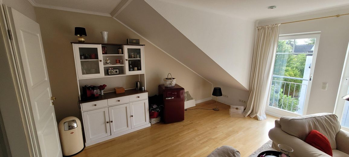 Stadthaus / Townhouse in Hamburg - Eimsbüttel mit unverbaubaren Blick in den Stadtpark Eimsbüttel – DG Zimmer hinten