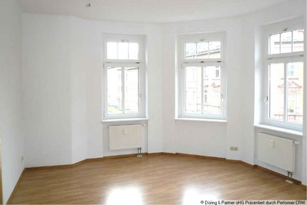Schicke, optimal aufgeteilte 3-Raum-Wohnung mit Personenaufzug im 2.OG !