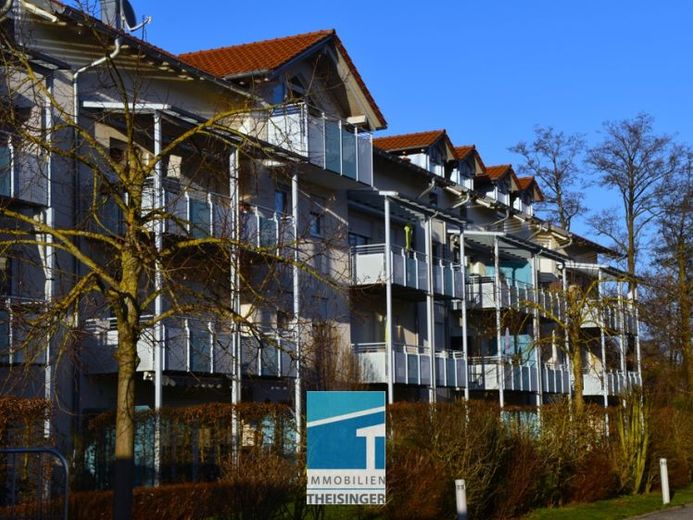Helle, neuwertige u. moderne 3 Zimmer - Erdgeschoßwohnung, betreutes Wohnung in Baar-Ebenhausen – Photo 1