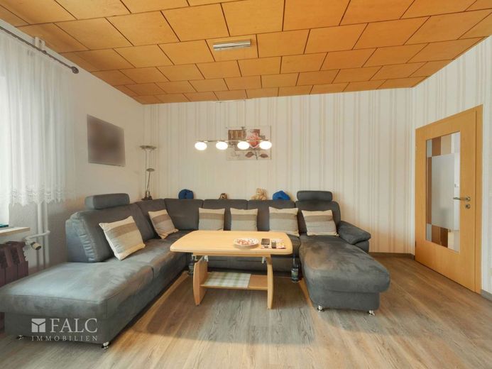 Hochwertige und sehr gepflegte DHH in Kölleda – Wohnzimmer