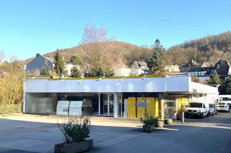 Ehemaliges Autohaus in bester Lage ! 1. Reihe B7 in Gevelsberg – Hagener Str