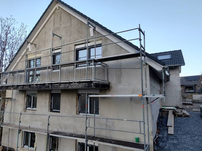 **PREMIÈRE OCCUPATION** Appartement moderne de 2 pièces avec BALCON ensoleillé – Außenansicht IV