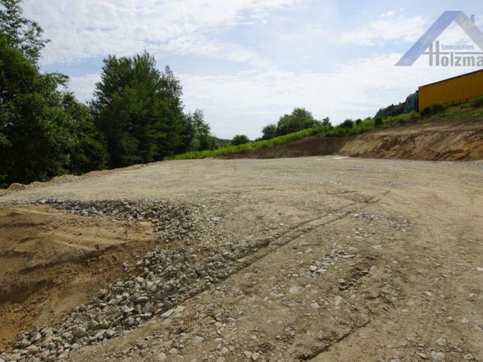 Attraktives Gewerbegrundstück in Fürstenstein-Nammering - Holzmann Immobilien – Foto 1