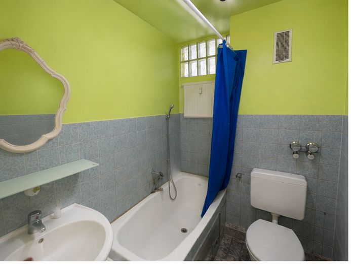 Gemeubileerd 1-kamerappartement met balkon – intrek vanaf 01.10.2026 – Badezimmer
