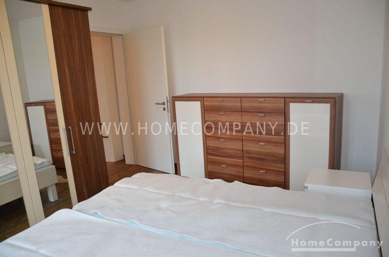 Schöne, geräumige 4 Zi.Whg., möbliert, mit Balkon. – 1ab6b843346636791cd7e2322730b93d239940eb.jpg