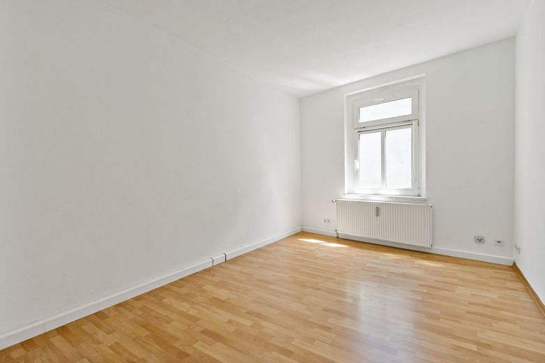 W samym centrum, a mimo to przyjemnie cicho! – Wohnzimmer