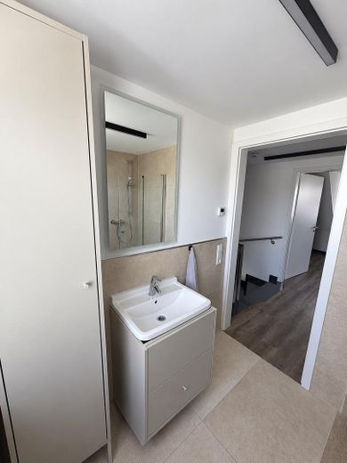 2023 yapımı dubleks · bağımsız ev girişi · balkon · 3 oda · mobilyalı mümkün – Fotoğraf 21