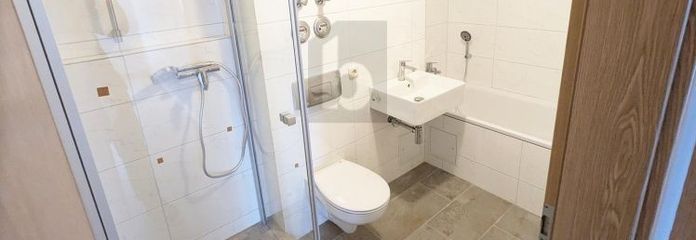 2 WOHNEINHEITEN MIT WOHLFÜHLFAKTOR