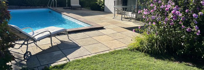 Garten mit Pool (8x4m)