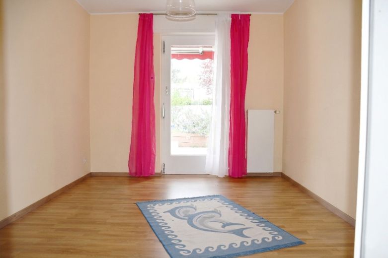 **RESERVIERT** Architektenbungalow + Einliegerwohnung + separate Büroeinheit in Feldrandlage von DA-Arheilgen – Kinderzimmer mit Terrassenzugang