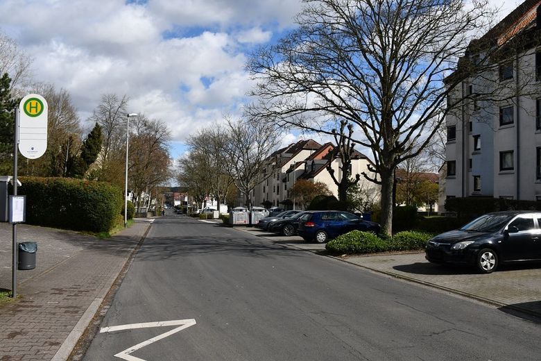 **RESERVIERT** Ansprechende 3-Zimmer-Eigentumswohnung mit Sonnenbalkon und Tiefgaragenstellplatz in Bad Homburg vor der Höhe - Ober-Eschbach – angenehme Wohnlage