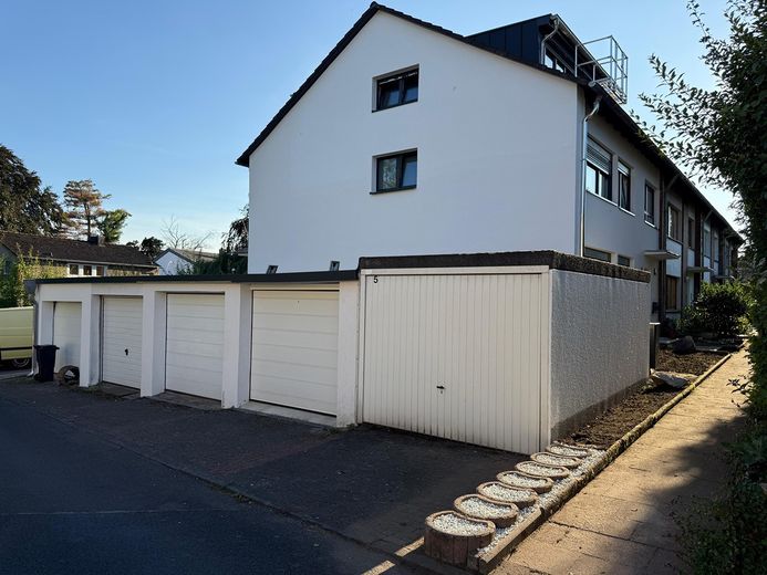 Atractiva casa adosada de esquina, clase energética A, vivienda multigeneracional con gran jardín y 2 garajes – Foto 29