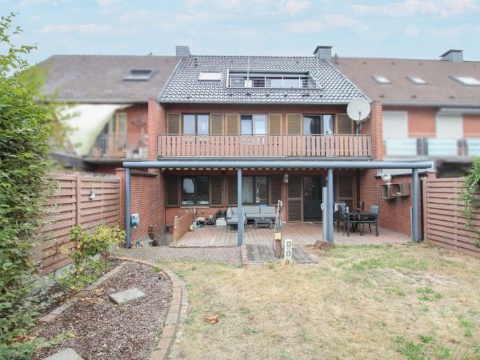 Umfangreich modernisiertes Reihenmittelhaus im schönen Waldniel – Foto 1