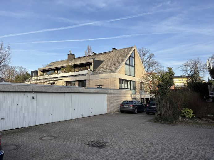 Zufahrt Garagenhof