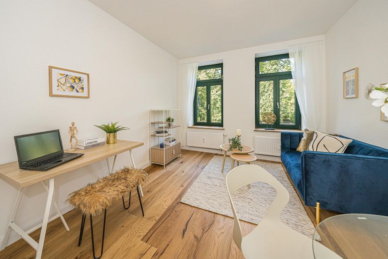 *Wohntraum: 2-R Altbau in Leipzig Stötteritz | Provisionsfrei | 4% Rendite + 4,25% AfA* – Wohnzimmer