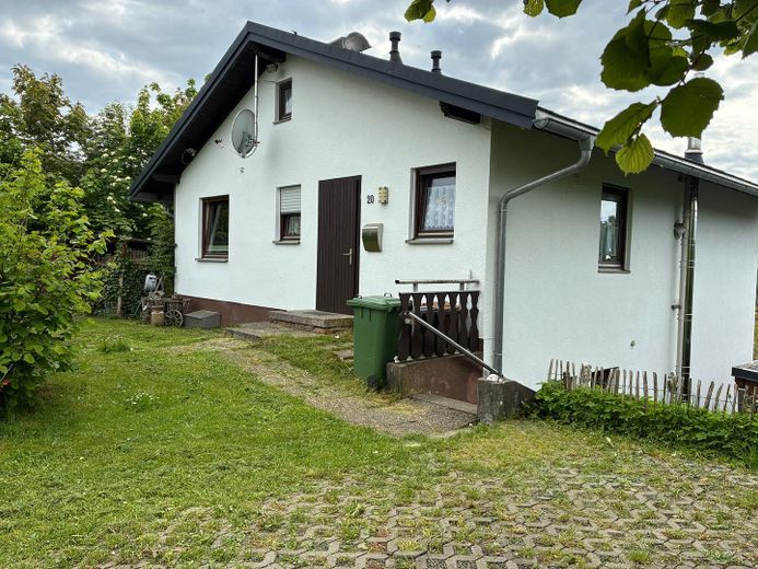Haus im Grünen mit unverbaubarem Blick über den Frankenwald in ruhiger Lage – Foto 17
