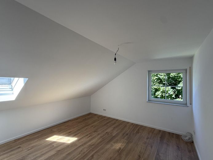PROVISIONSFREI! Großes Zweifamilienhaus mit Einliegerwohnung Mehrgenerationenhaus Wohnen Arbeiten – Фото 31