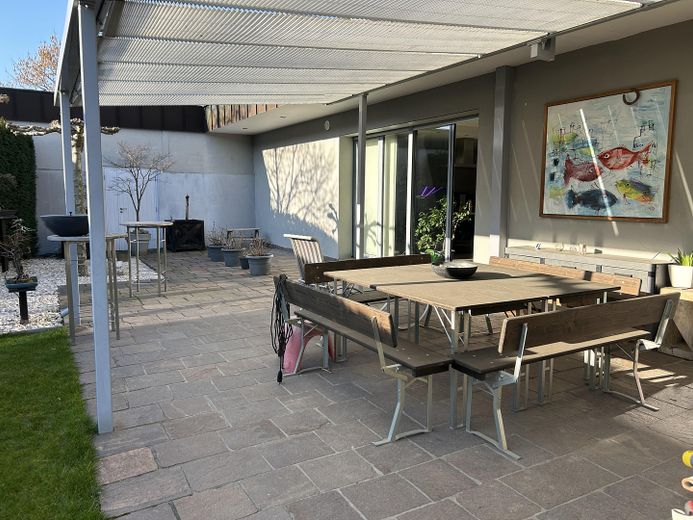 Besondere Kapitalanlage mit Eigennutzungsoption – Haus-im-Haus und fünf Mietwohnungen – Terrasse