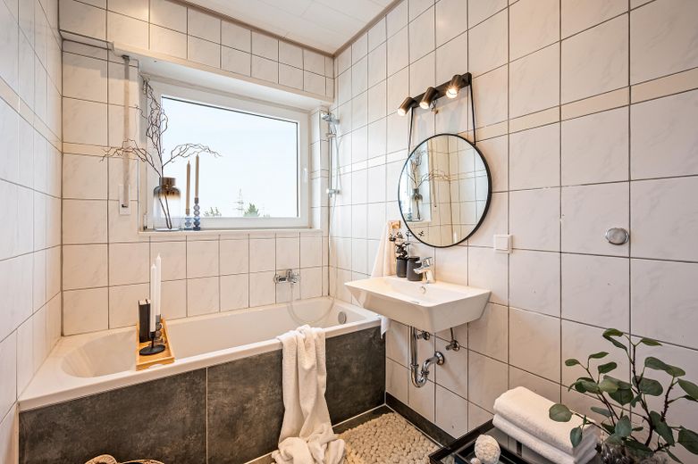 Traumwohnung in Mannheim Feudenheim mit Loggia und Garage – Bad