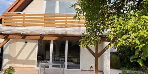 Haus 1 Terrasse und Balkon