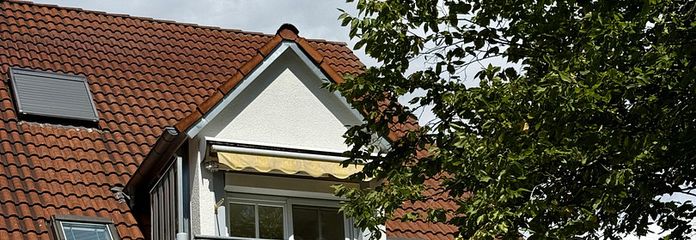 Un chez-soi ensoleillé avec balcon exposé sud - Appartement de 2 pièces à occuper soi-même - Sans commission – Balkonansicht
