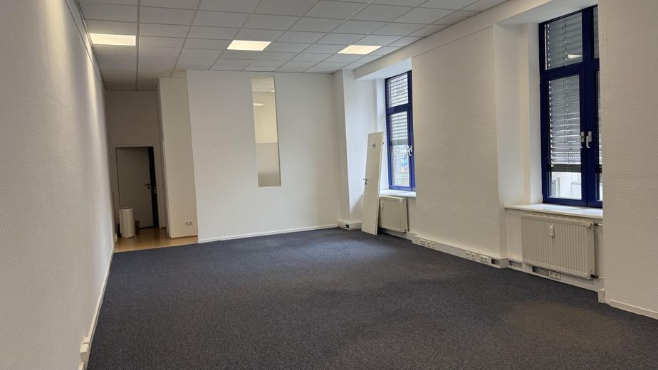 Provisionsfrei mieten in den "Moltkehöfen" im Belgischen Viertel – Büro