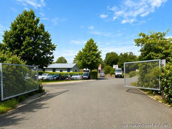 Gewerbehalle mit Erweiterungsbau und Wartungsgrube in Oelsnitz Vogtland – VUB0002466-4