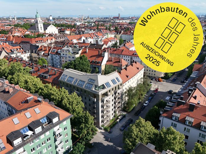 Einzigartige Dachgeschosswohnung mit herrlicher Süd-Dachterrasse zum ruhigen und grünen Innenhof – Luftbild